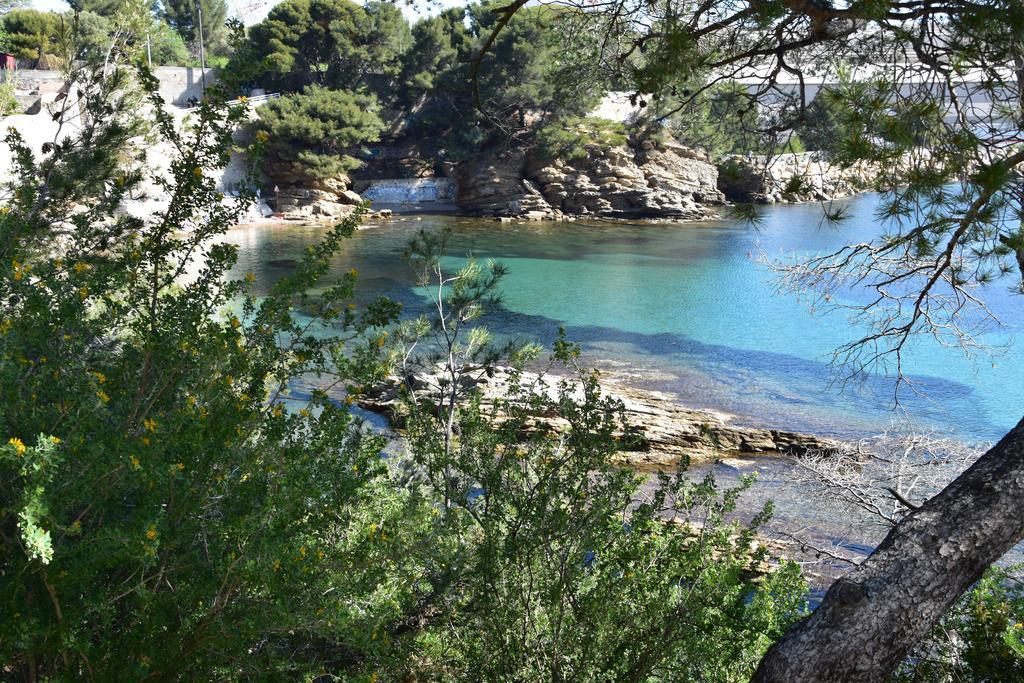 Studio Le Peneque Des Anges La Ciotat Exterior photo